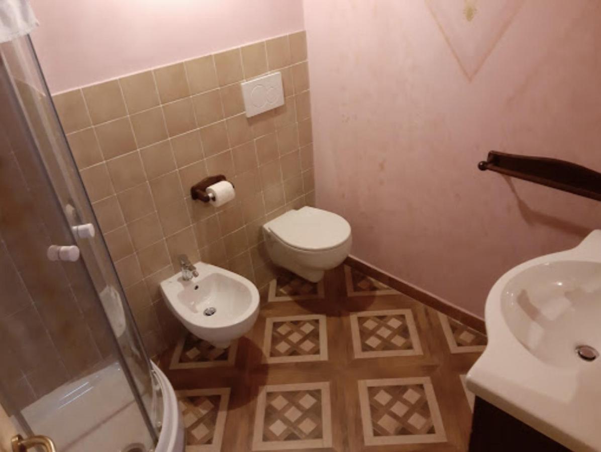 Gredo Antica Dimora Hotel Villafranca in Lunigiana Bagian luar foto